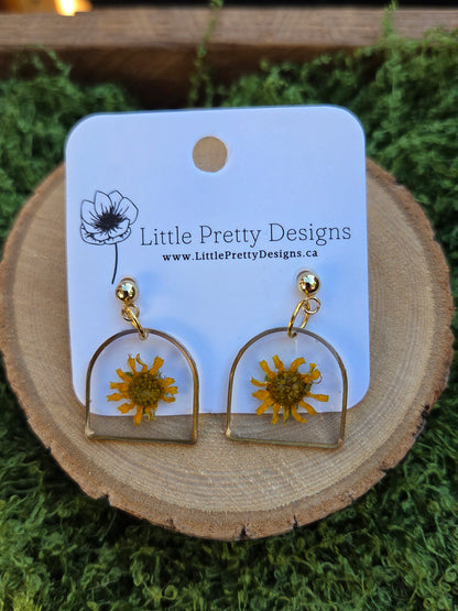 Dainty Floral Drop Earrings